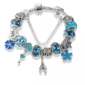 Fashion bracelet